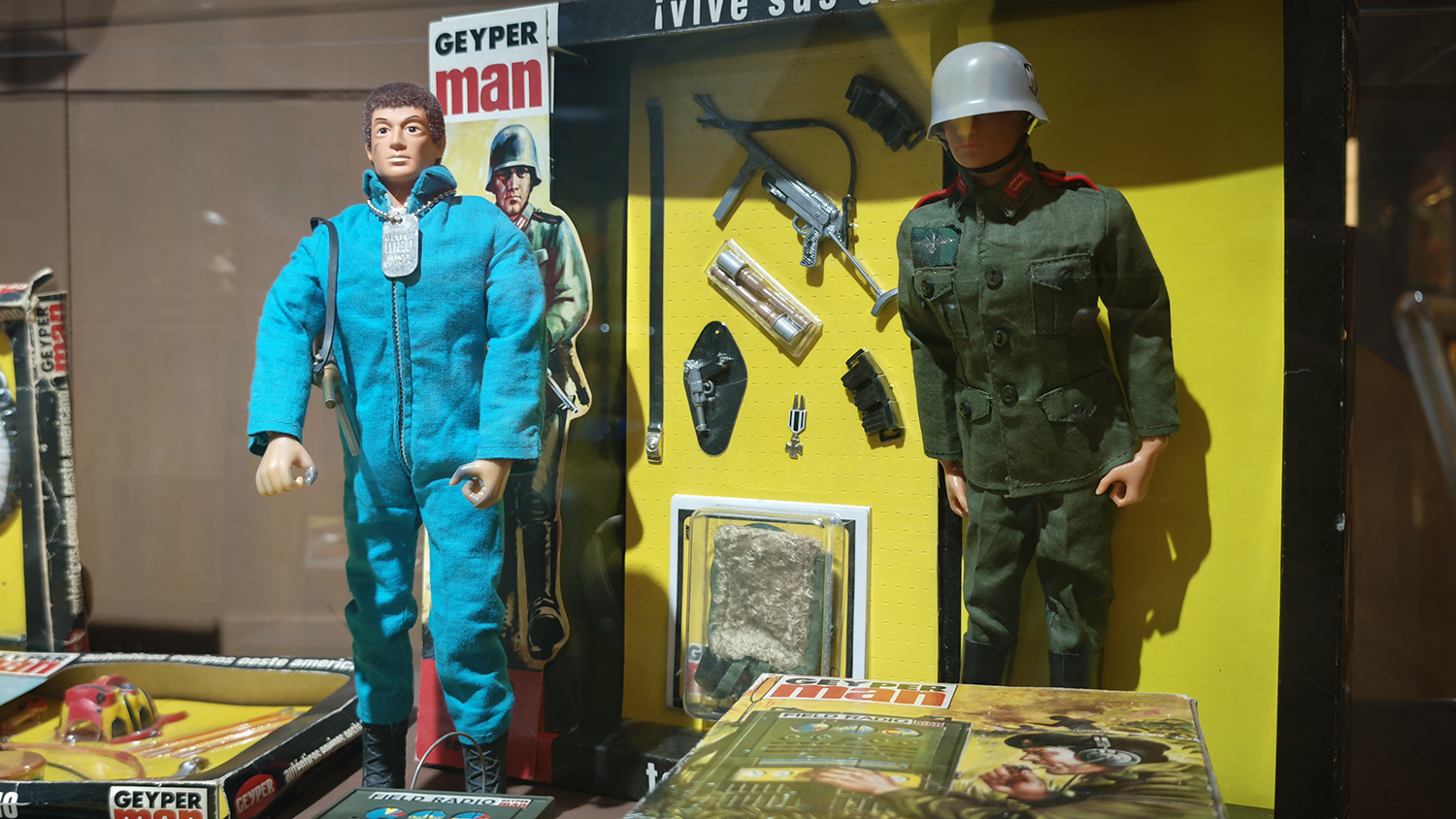 Entradas para The Robot Museum + Regreso a los 80 - Imagen 16